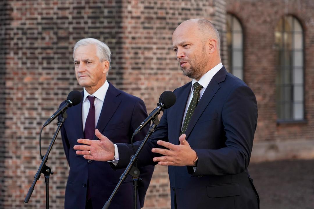 Statsministeren og finansministeren møter pressen før budsjettkonferansen august 2024