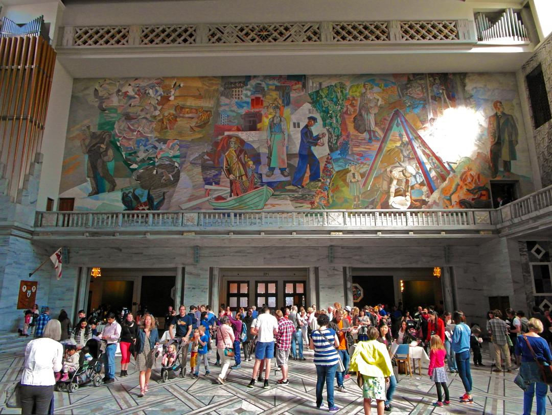 People visiting the city hall 