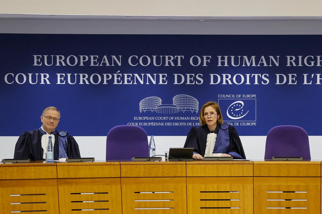 Dommere ved den Europeiske menneskerettighetsdomstolen under sak mot Sveits