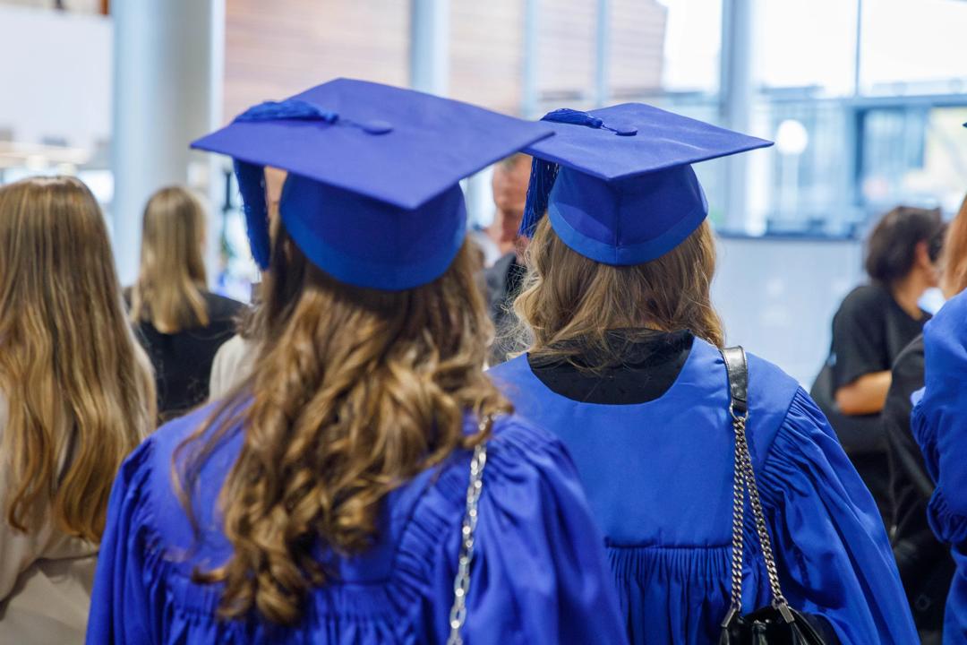 Bilde av graduerte studenter