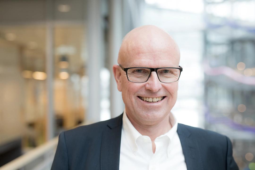 In this lecture from the Anniversary festival 2018,  Professor Øystein Fjeldstad (picture) talks about Value Creation and Business Models in the Digital Age.