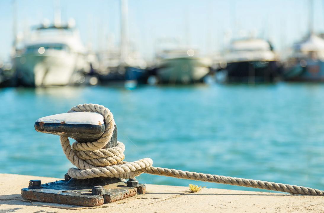 Båtfortøyning på brygge