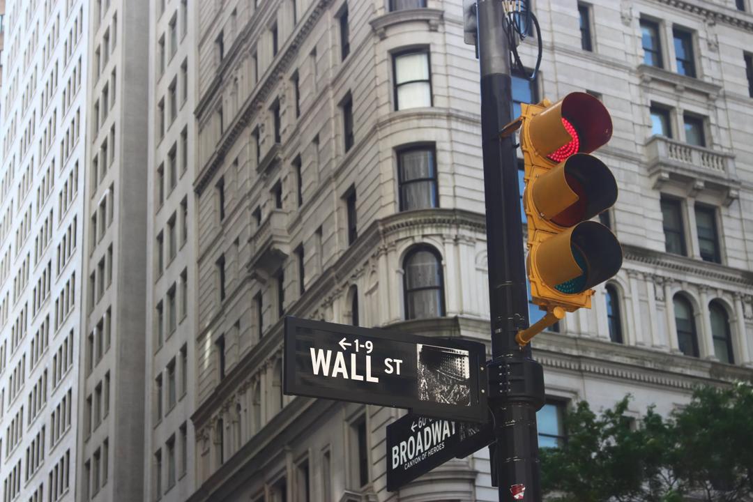 skilt til Wall Street under lysregulering