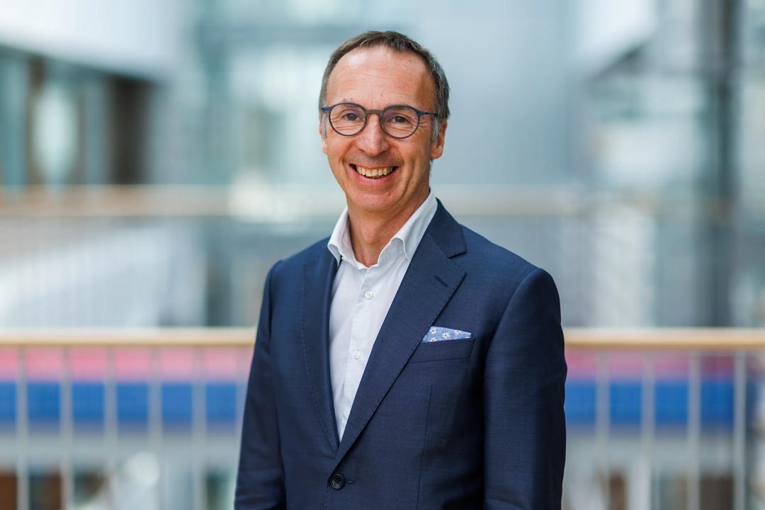 Profilbilde av Yves P. Philippe Boulmer