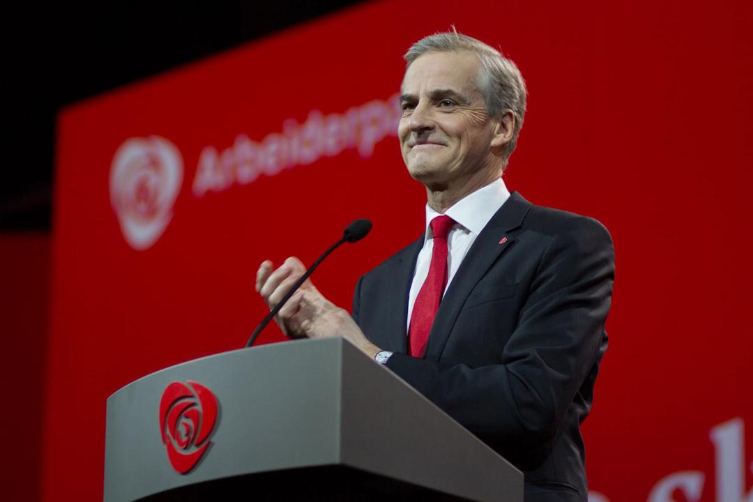 Skal for eksempel Arbeiderpartiet bli grønnere, kan det vises til at Trygve Bratteli for et halvt århundre siden utnevnte Olav Gjærevoll til verdens første miljøvernminister, og at Gro, som ga navn til Brundtlandkommisjonen, myntet begrepet bærekraft, skriver Gudmund Hernes. Foto av Jonas Gahr Støre.