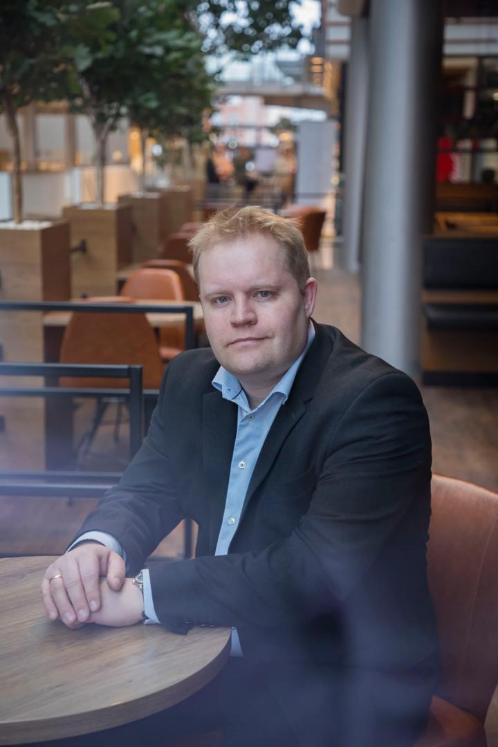Lars Olsen