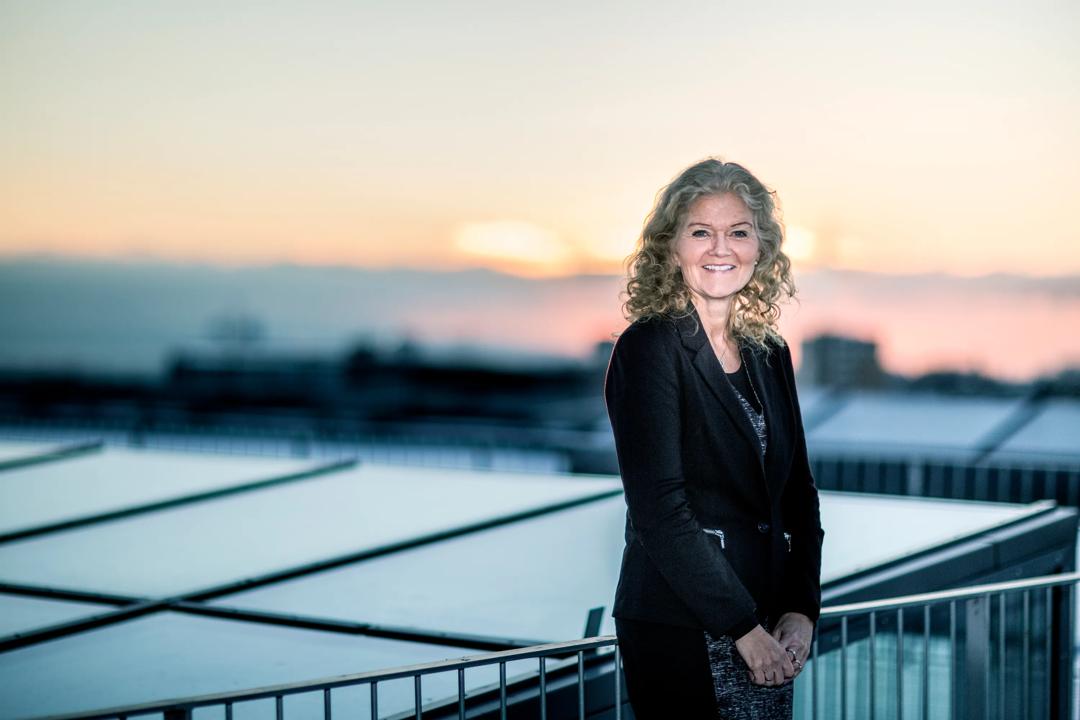 Politikere og Politidirektoratet må prioritere tydeligere hvilke områder politiet skal bruke tid og ressurser på, skriver Cathrine Filstad (bildet) og Tom Karp.