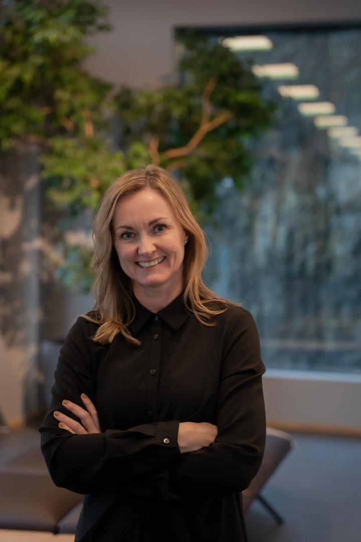 Profilbilde av Monica Hammervold som smiler