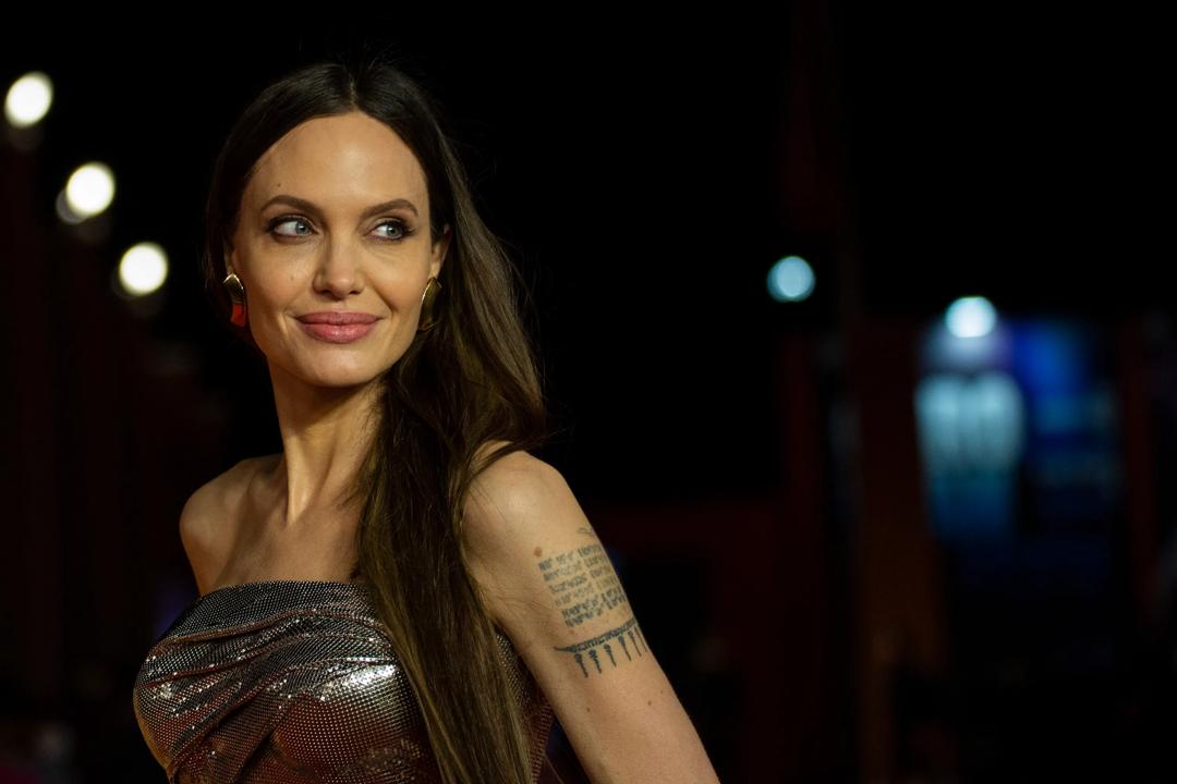 Angelina Jolie
