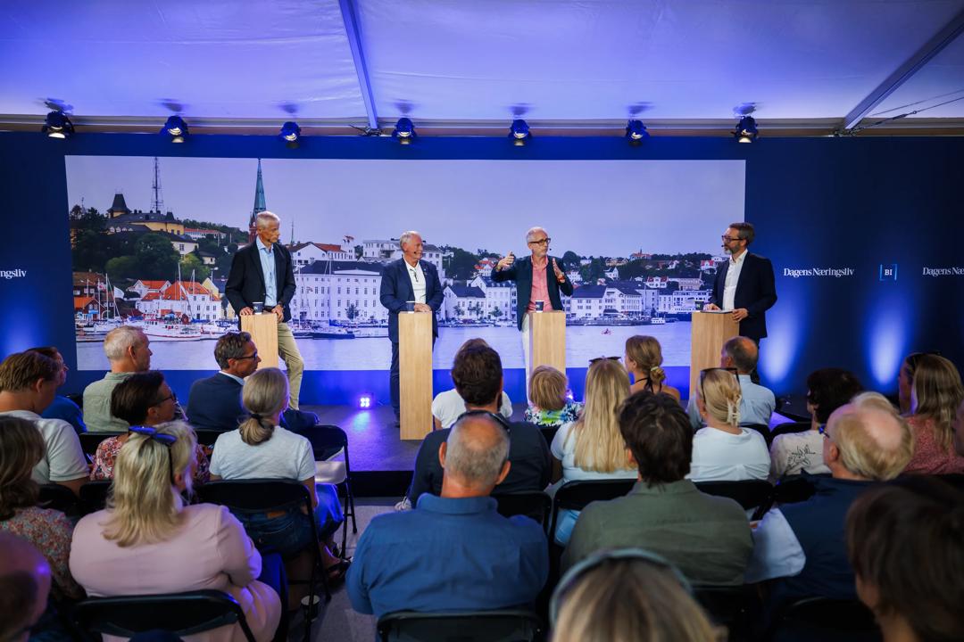 Bilde av deltagere med publikum under Arendalsuka 2024