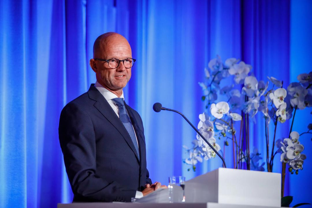 Ole Erik Almlid holds speech at Inauguration Ceremony for Karen Spens