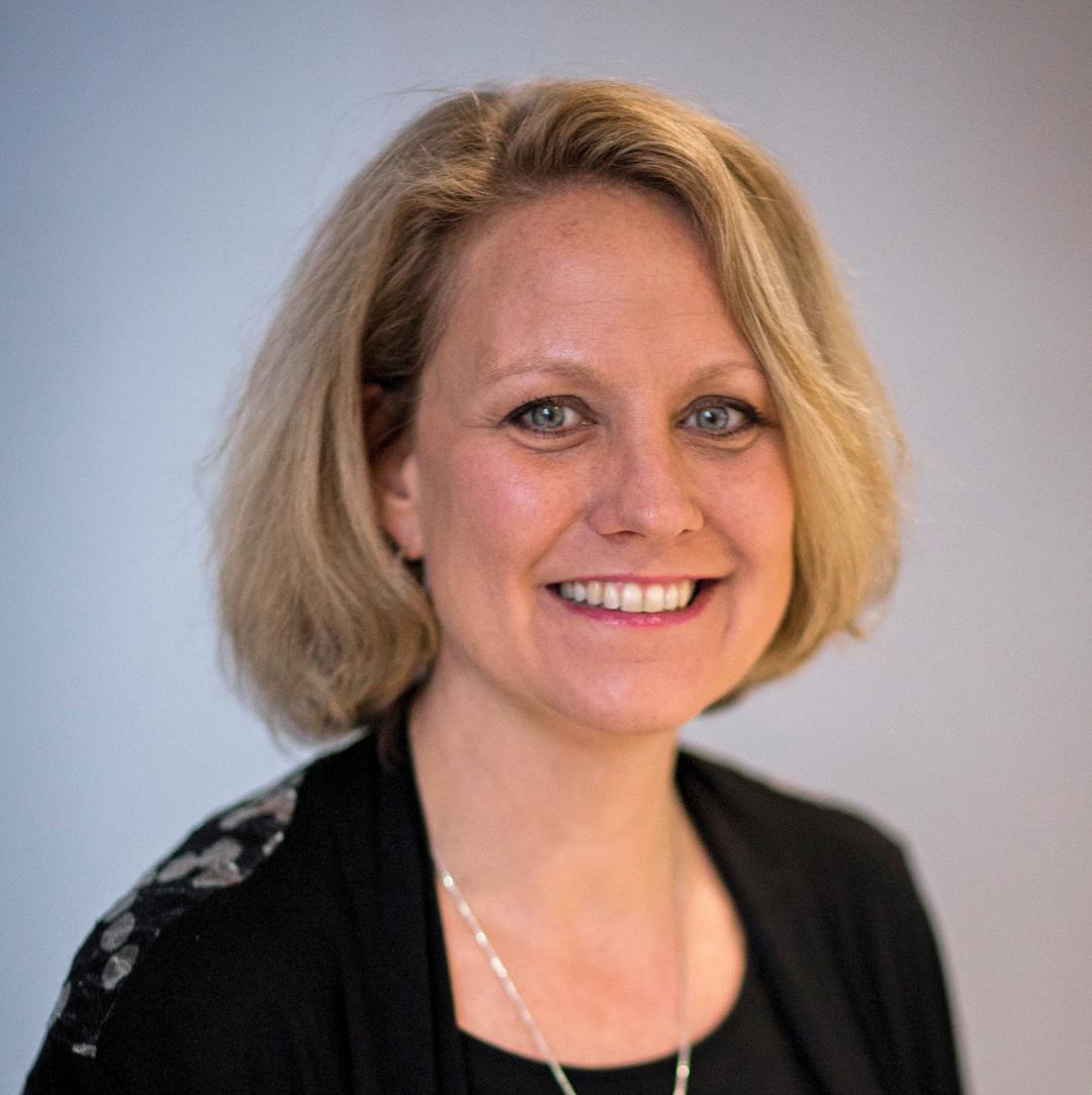 Profile picture of Laura E. Mercer Traavik