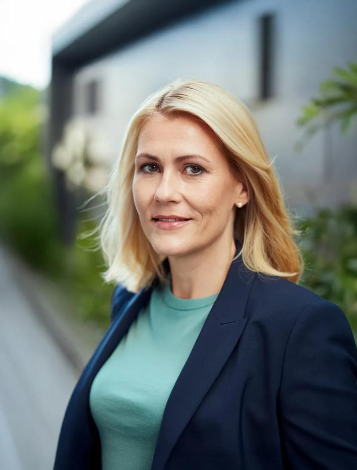 Kristine Dahl Steidel