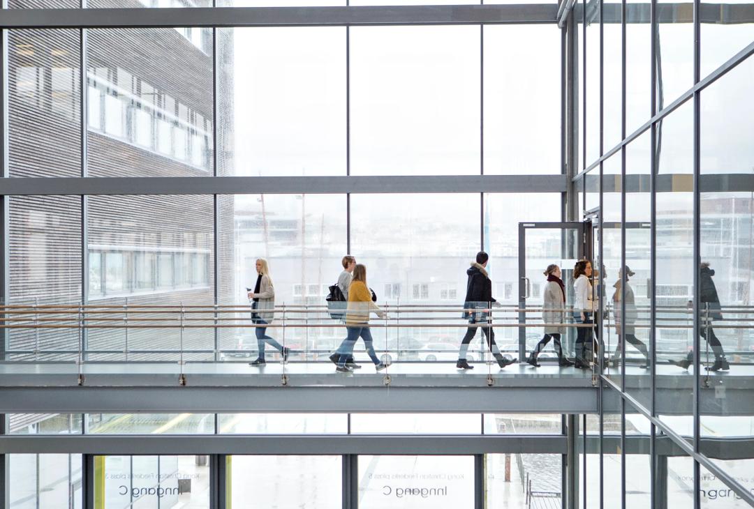 Students at campus Bergen