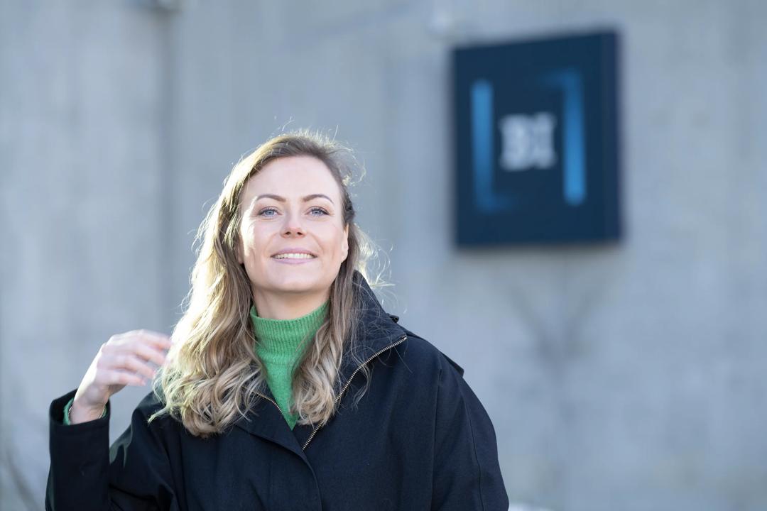 Bilde av Monica utenfor BI